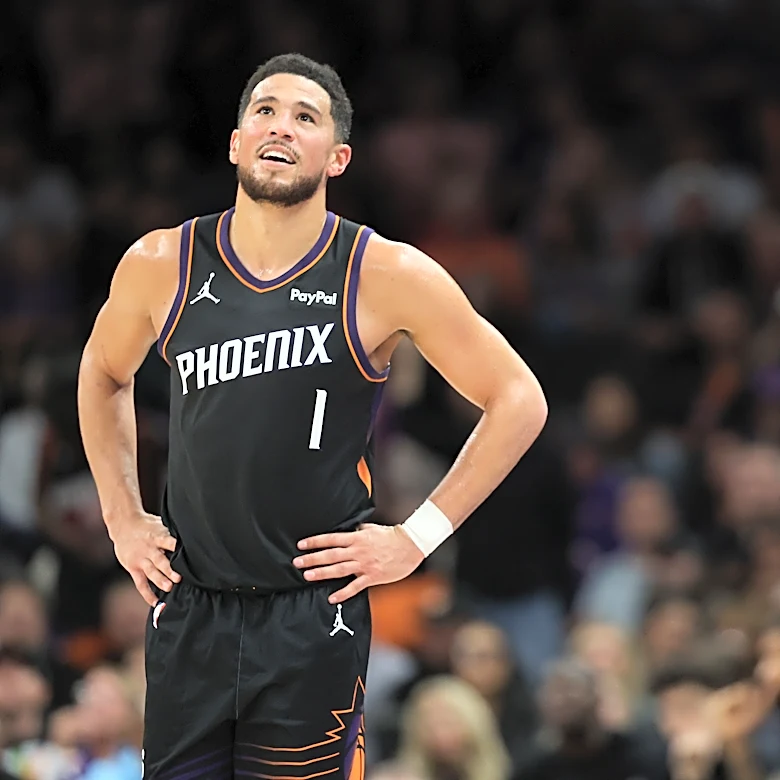 The Phoenix Suns were average during the regular season