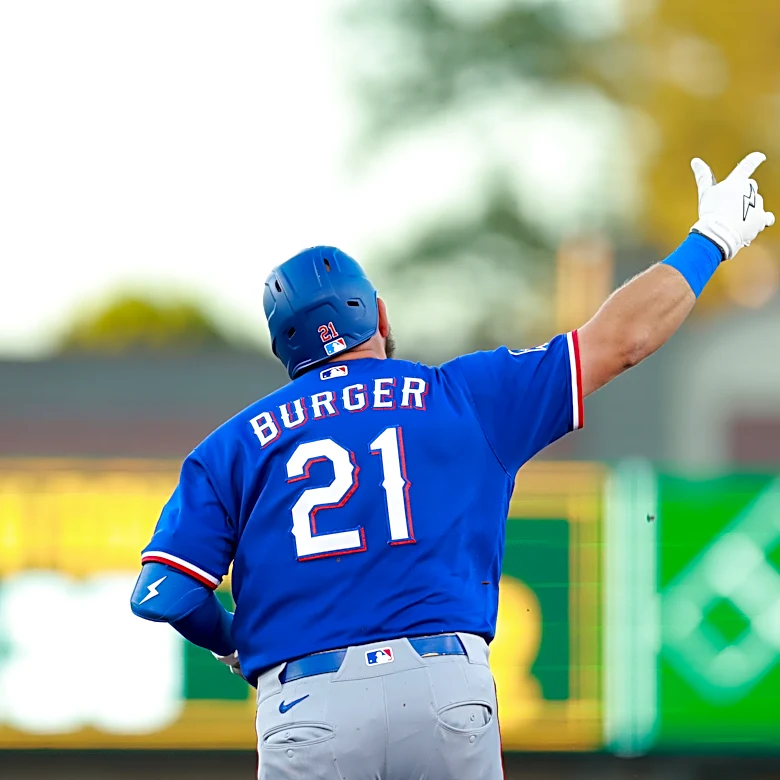 9-7 – Rangers serve up a double Burger with Eovaldi cheddar in 8-1 victory over A’s