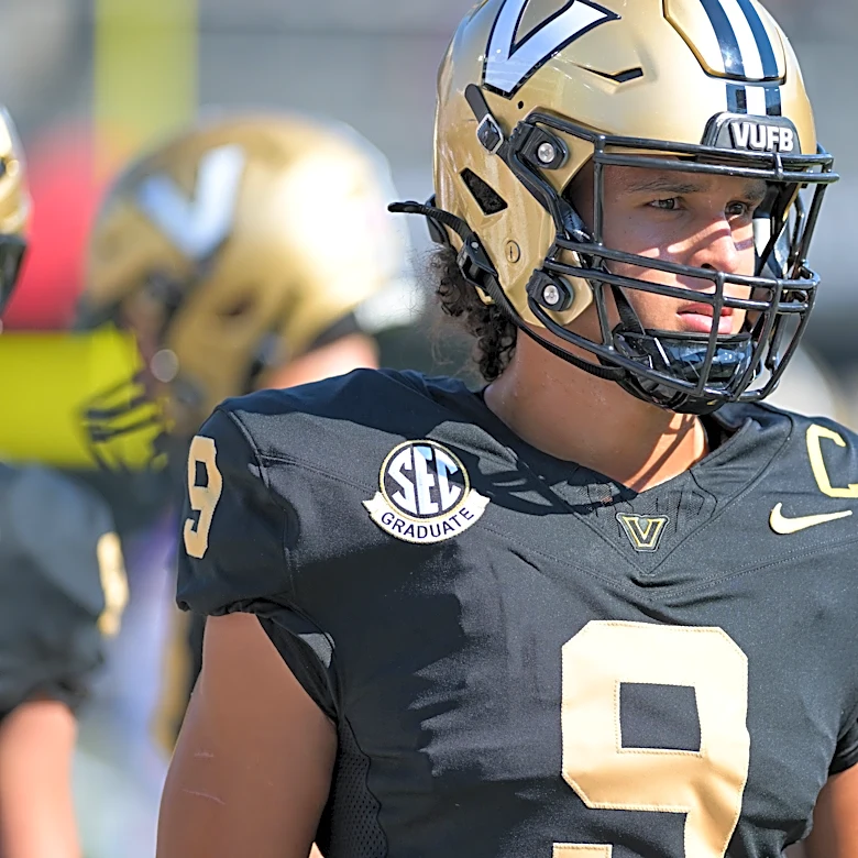 Carolina Panthers 2026 NFL Draft Prospect Profile: Eli Stowers