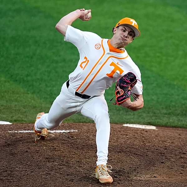 Tennessee baseball bracketology: Vols move to right side of NCAA Tournament bubble after big weekend