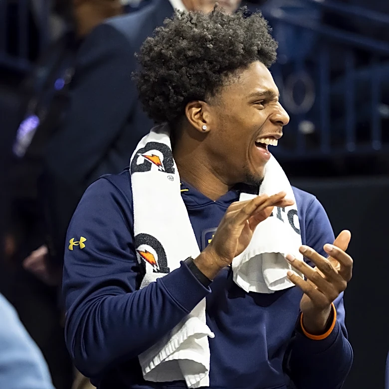 Indiana men’s basketball lands a trio of transfer portal guards on Monday