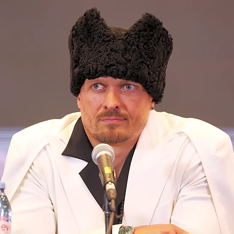 Watch Oleksandr Usyk vs Rico Verhoeven kickoff press conference video, LIVE stream updates