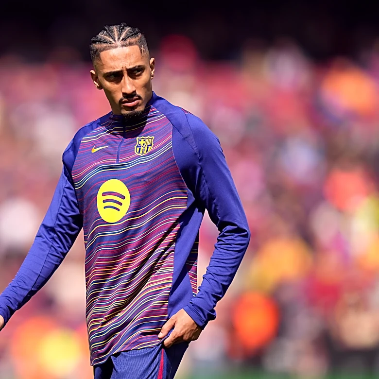 Raphinha sends message to Barcelona after arriving in Madrid to watch Champions League tie