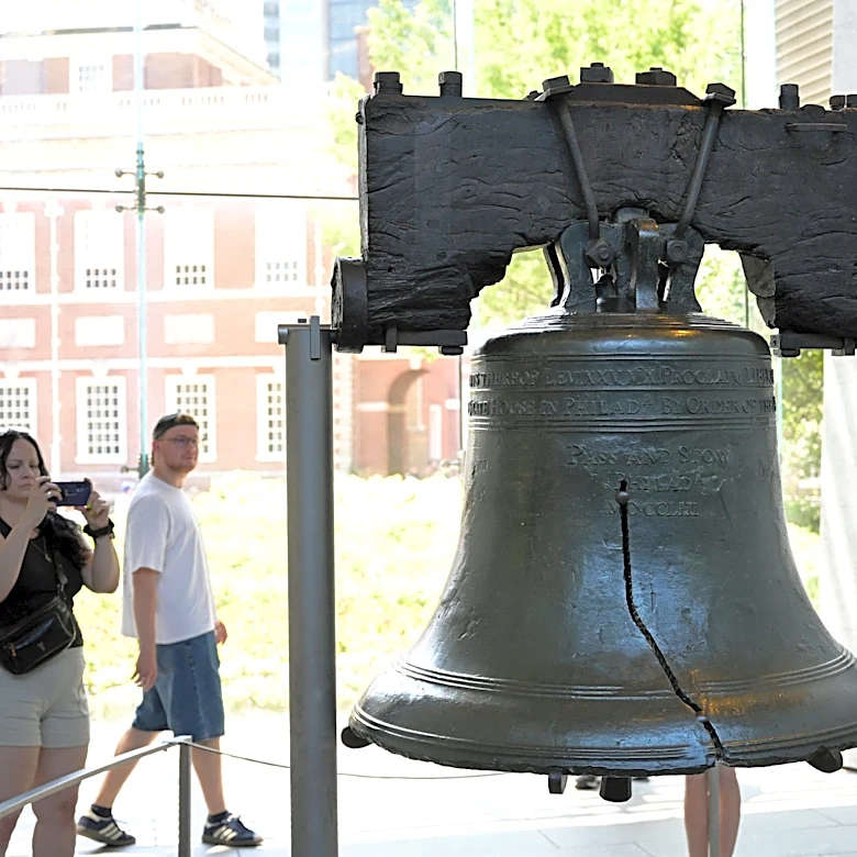 UFC 330 lands in Philadelphia with title fight expected to headline card