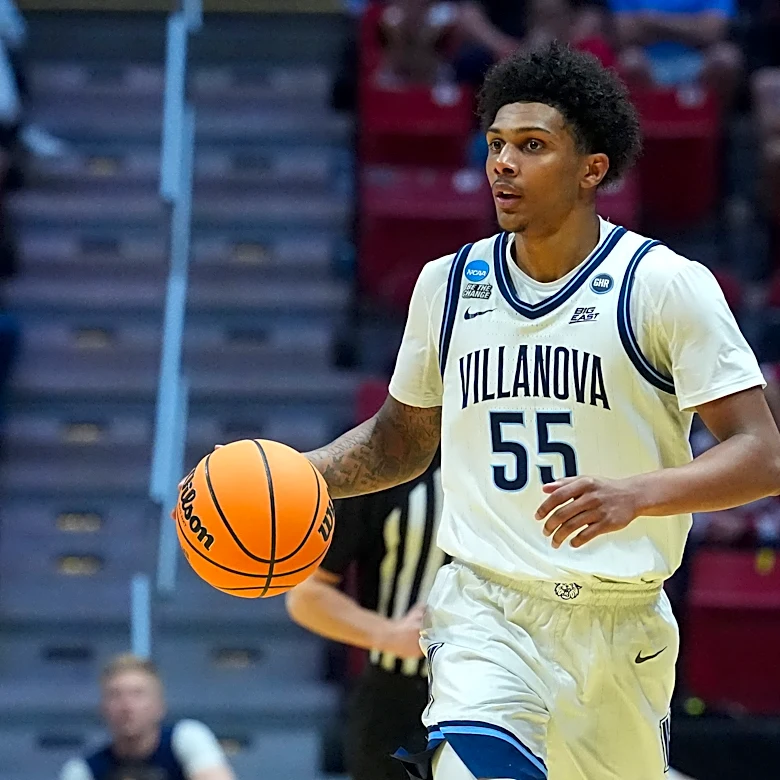 Acaden Lewis commits to Miami Hurricanes