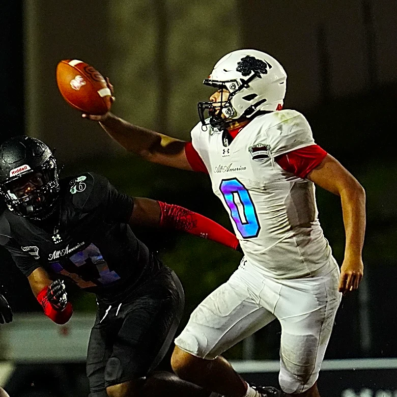 Michigan Football lands commitment from top QB target in 2027 class