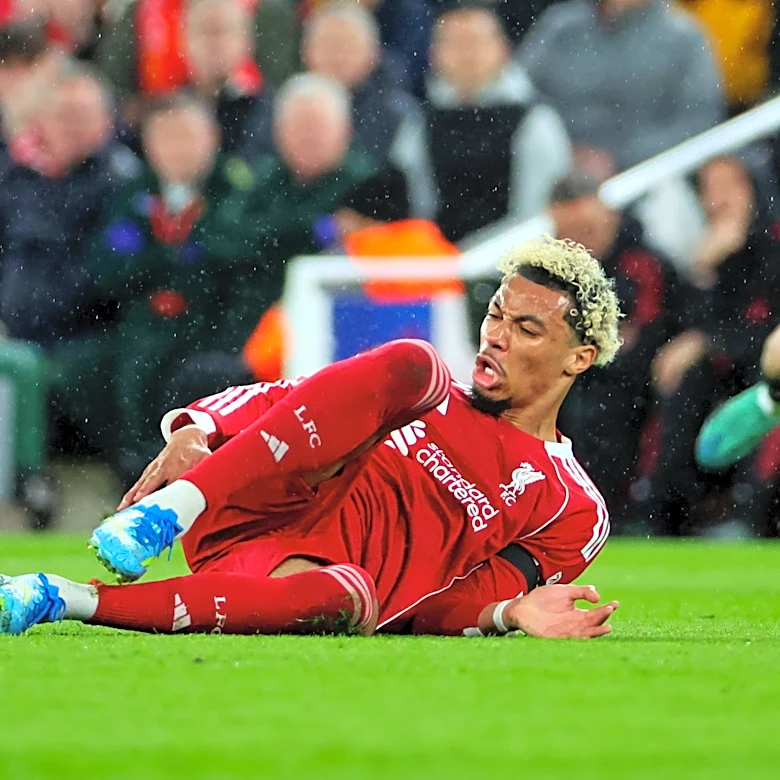 Ekitike Faces Lengthy Spell on Sidelines