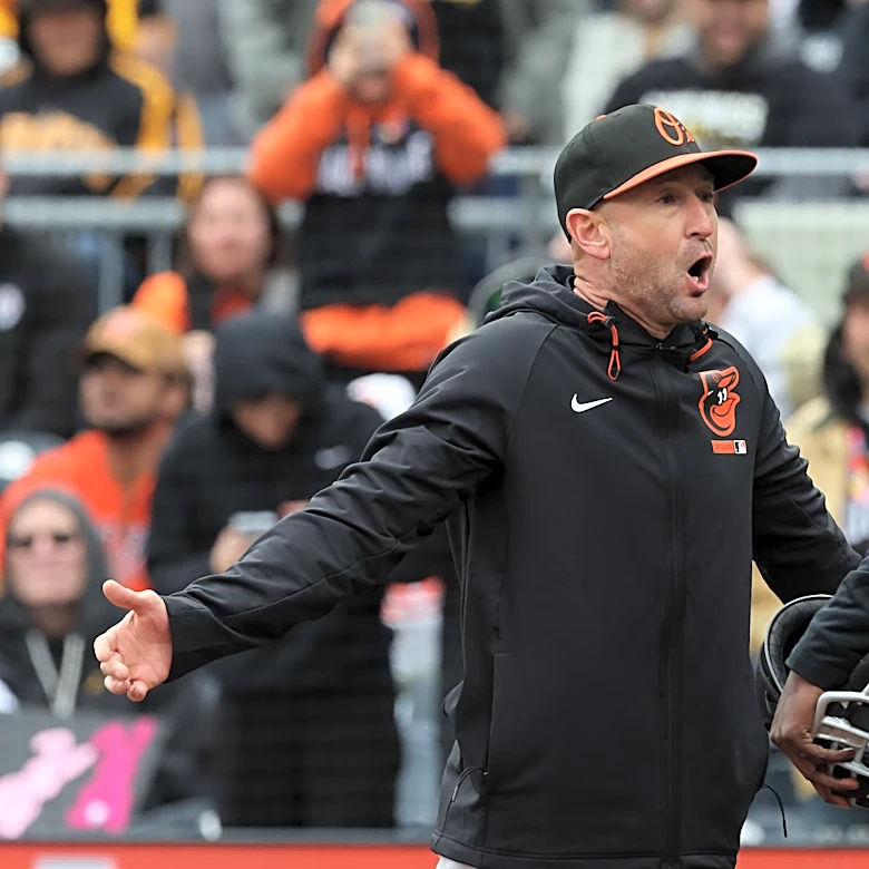 Mariners News: Rob Refsnyder, Julio Rodríguez, and Craig Albernaz