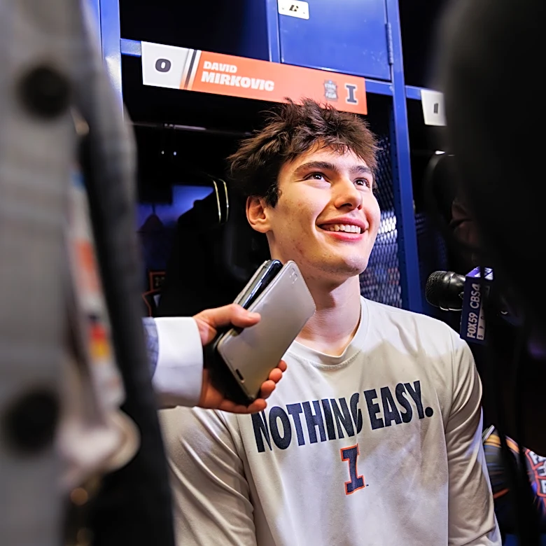 Fan favorite David Mirkovic returning to Illinois