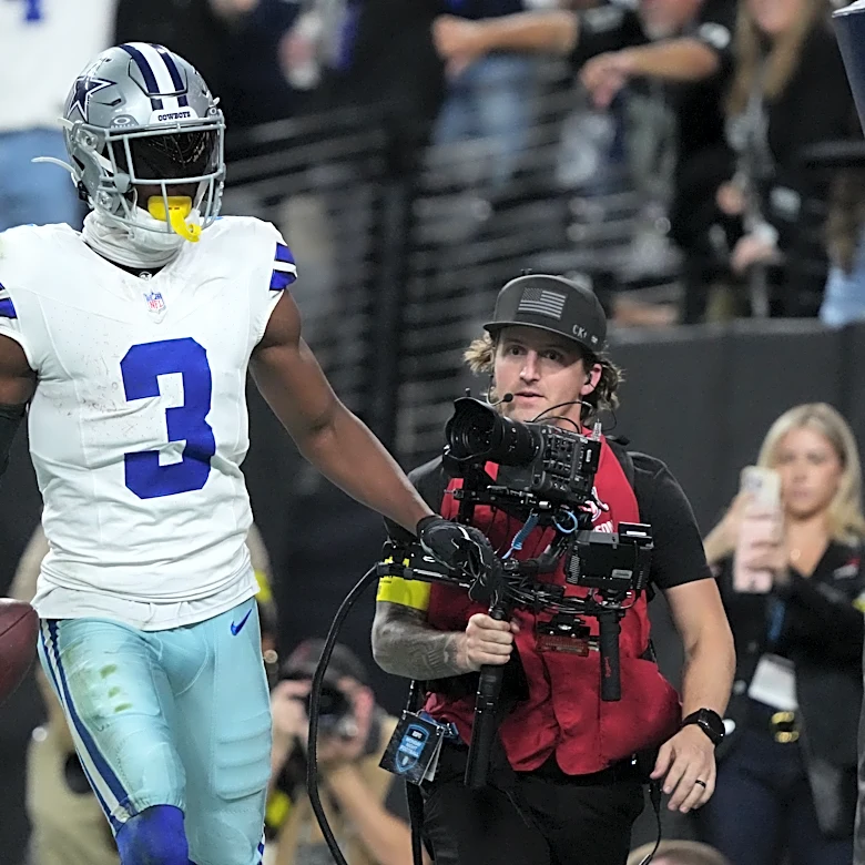 Stephen Jones: No one has called Cowboys about star wide receiver