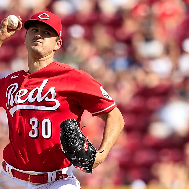 Rhett Lowder takes the mound opposite old friend Tyler Mahle