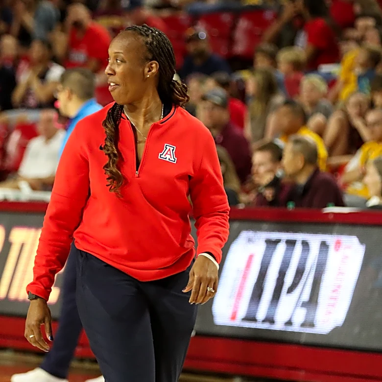 Former Notre Dame setter Harmony Sample signs with Arizona volleyball