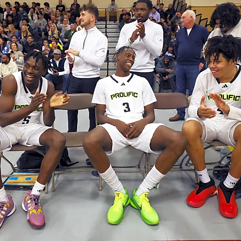 Tyran Stokes reacts to Zoom Diallo committing to Kentucky Basketball