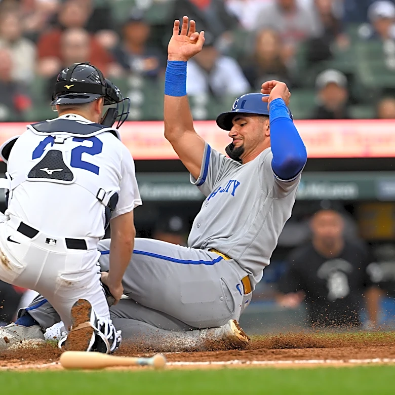 Royals ineptness downs them again, lose 2-1 in Detroit