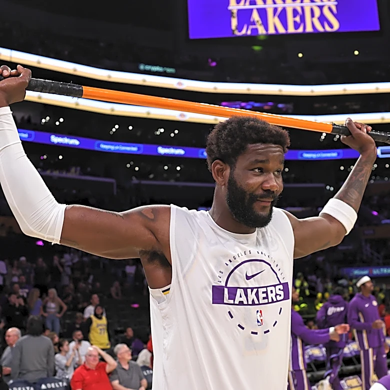 Deandre Ayton excited to make his Lakers playoff debut: ‘I want to do backflips’