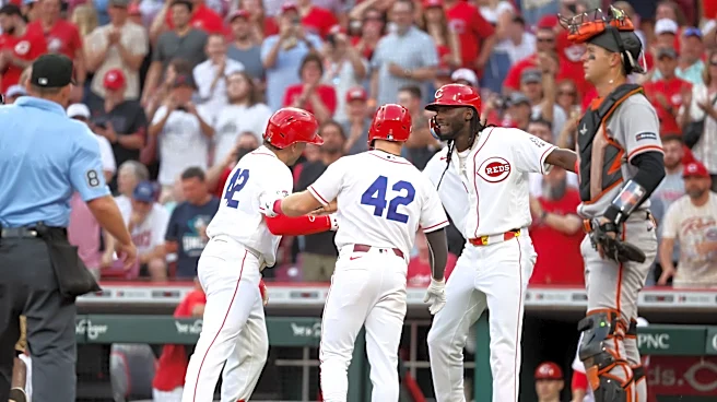 Reds, Sal Stewart smash Giants in 8-3 victory