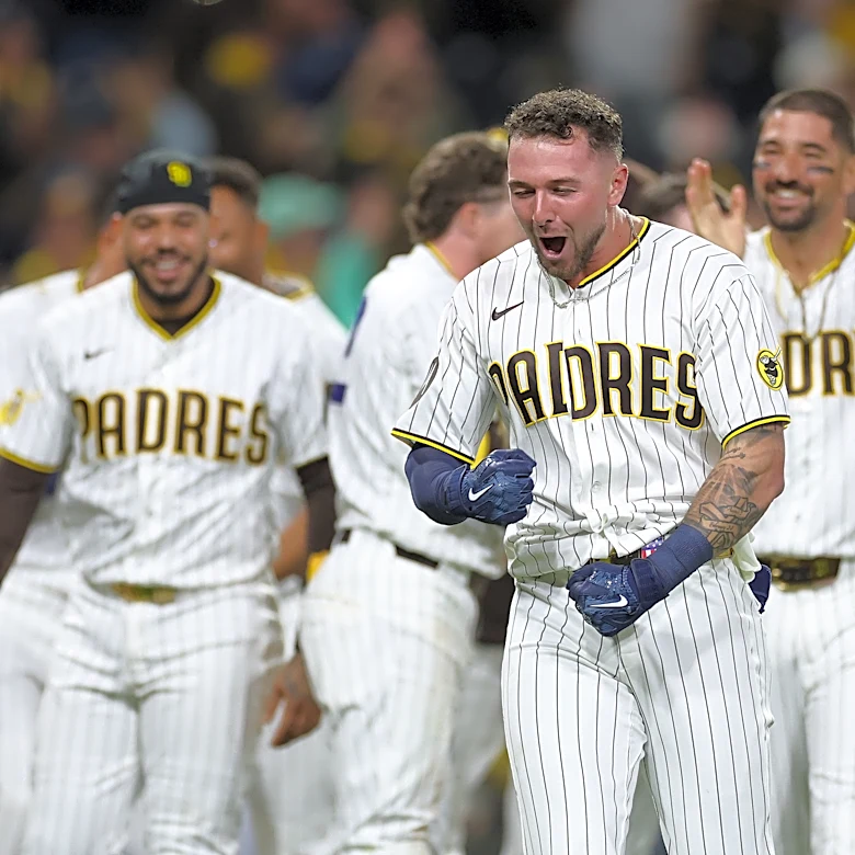 Jackson Merrill plays hero, hits walk-off double to complete comeback for Padres