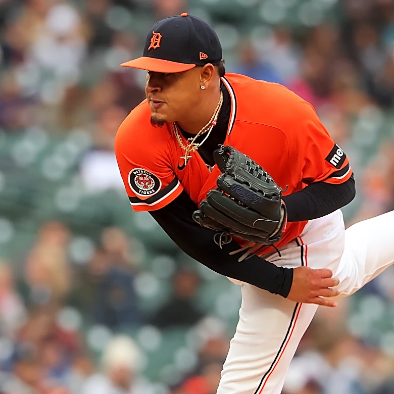 Game 19 Preview: Tigers look to sweep Royals, extend winning streak