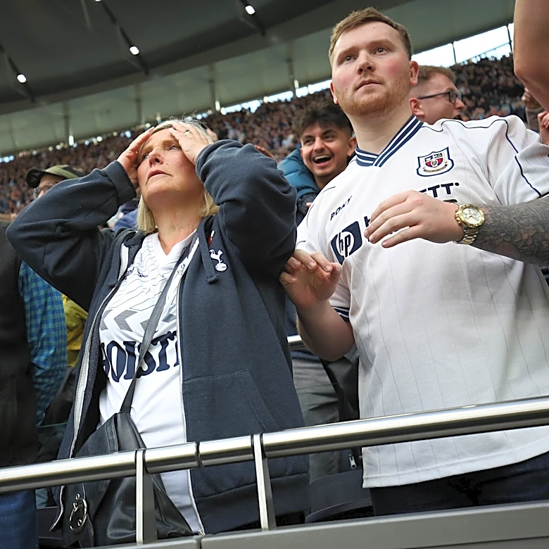 The Hoddle of Coffee: Tottenham news and links for Thurs. April 15