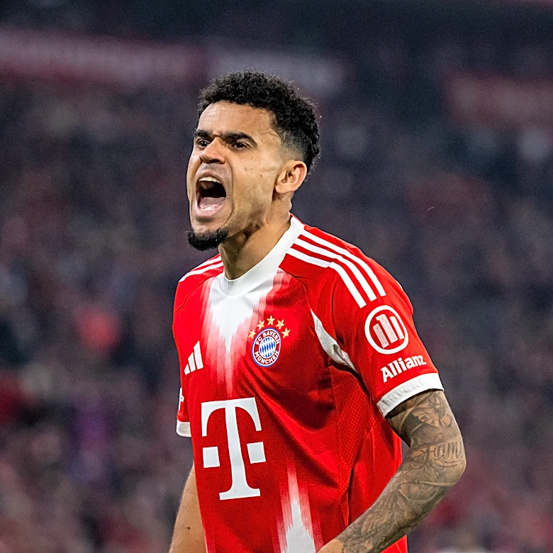 Bayern Munich star’s dad goes viral with celebration