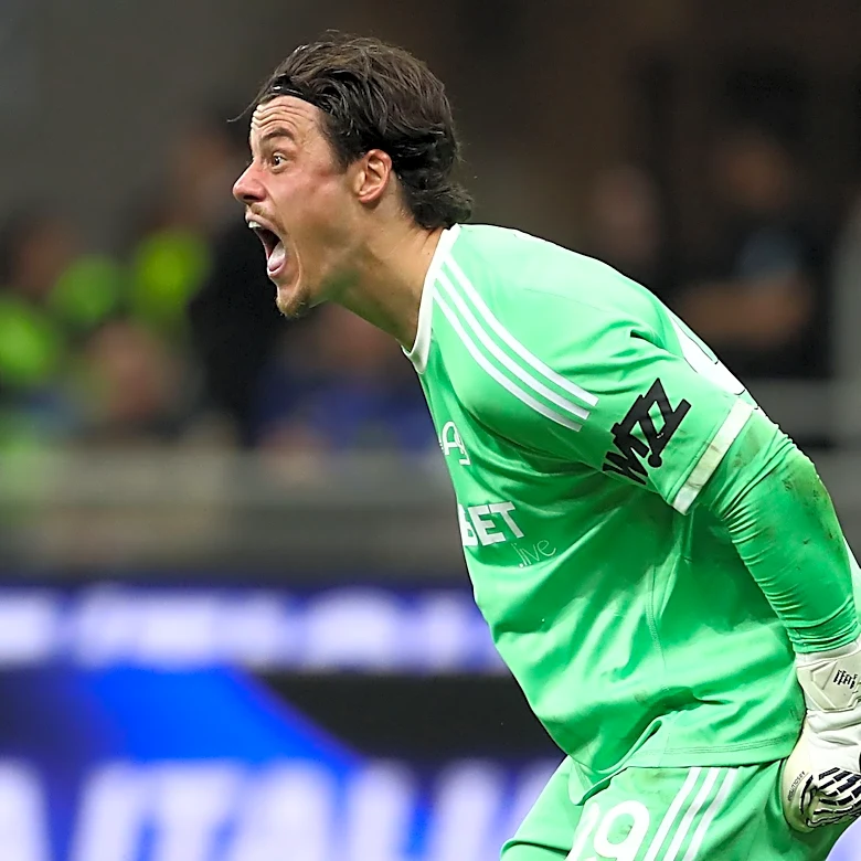 Svilar Still Stands Apart as Roma’s Defense Loses Its Edge