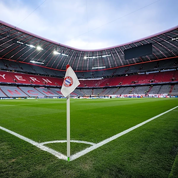 Two photographers banged up in Bayern Munich fan celebration