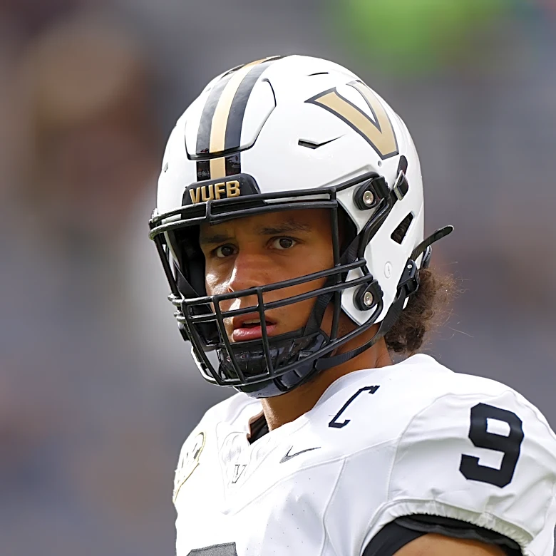 Broncos GM George Paton says the Broncos are focused on 6 players at pick 62