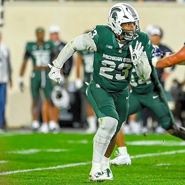 Michigan State transfer LB Darius Snow commits to Texas