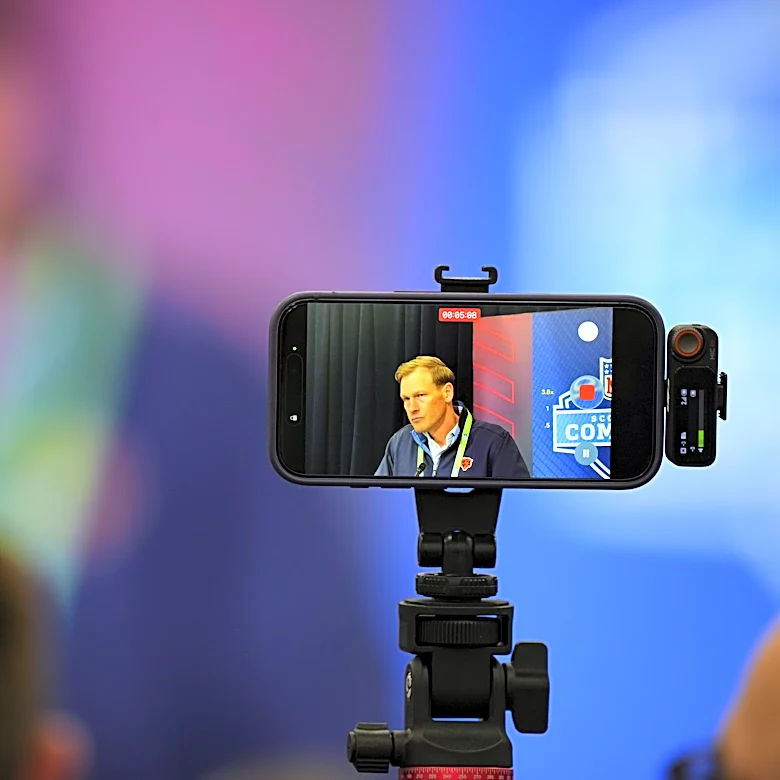 The Bear’s Den, April 17, 2026