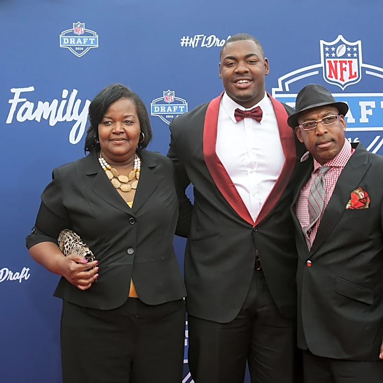 Chiefs News 4/17: Looking back on 2016’s trade down for Chris Jones