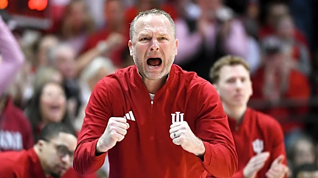 Friday Headlines: Portal movement for basketball, spring practice continues for football