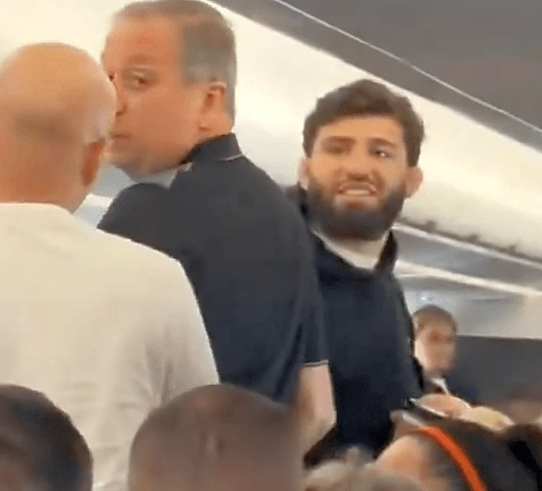 Arman Tsarukyan removed from plane, American Airlines issues statement regarding incident