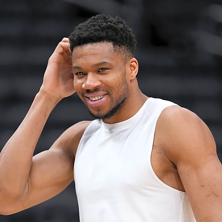 3-2-1 Pop Quiz: Giannis Antetokounmpo