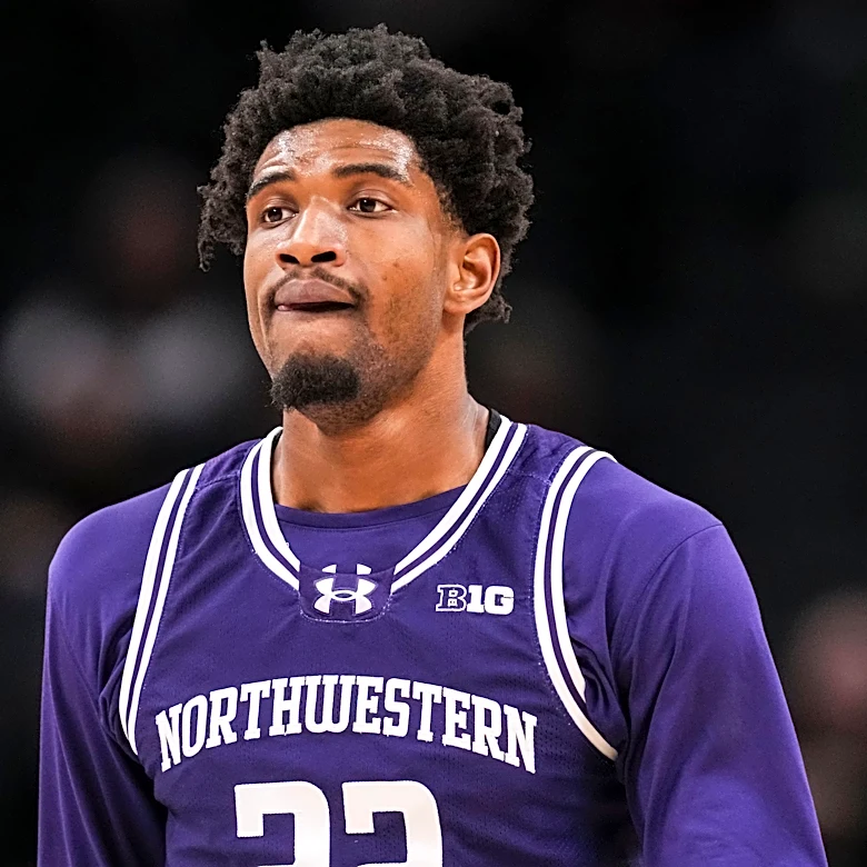 Men’s basketball player reviews: Arrinten Page