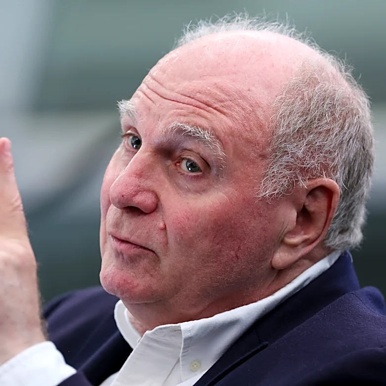 Uli Hoeneß explains why he stopped Vincent Kompany from bringing Xavi Simons to Bayern Munich