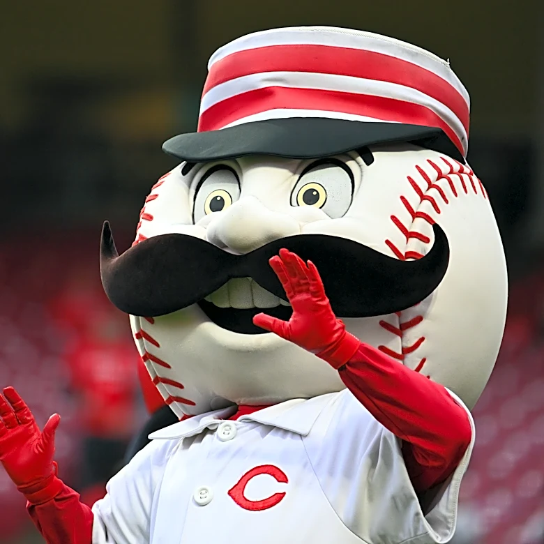 Game 20: Reds at Twins (8:10 PM ET) – Williamson vs. Ryan