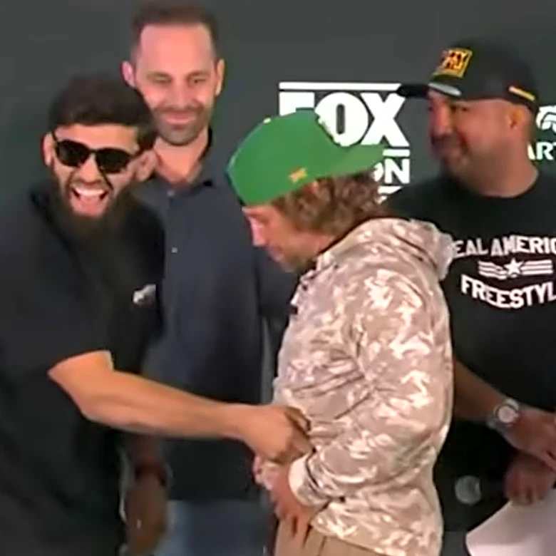 Video: Arman Tsarukyan pinches Uriah Faber’s belly fat, Henry Cejudo jaws Merab Dvalishvili during RAF08 face-offs