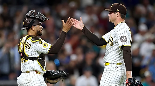 Padres gradually trusting Luis Campusano behind the dish