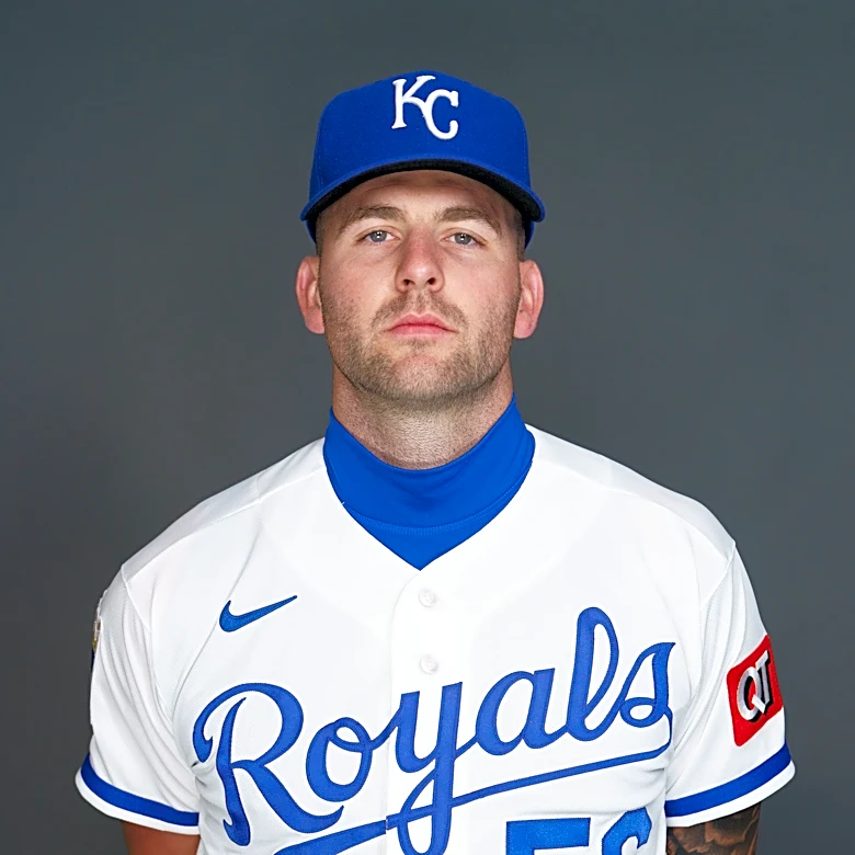 Royals lose fifth straight, 4-2 in New York