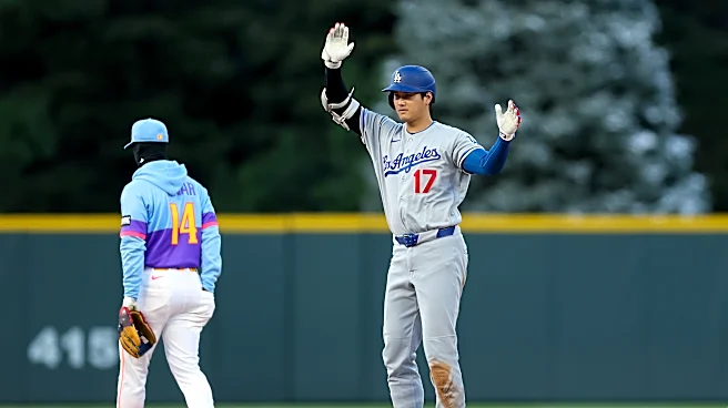 Max Muncy hits 2 homers, Dodgers dominate the Rockies in coldest game in franchise history