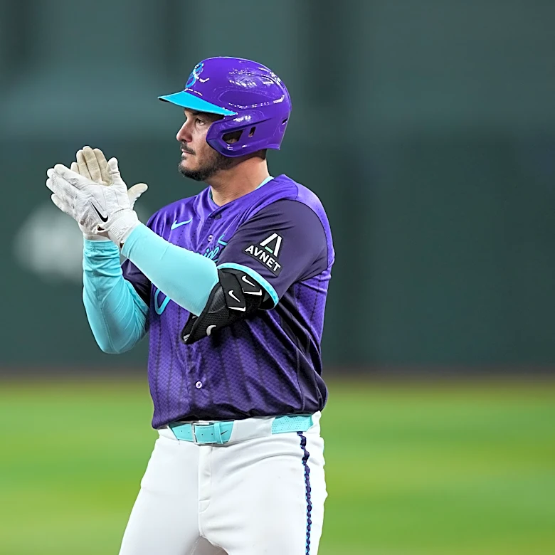 Diamondbacks 6, Blue Jays 3: Serpientes Capitalize on Someone Else’s Mistakes