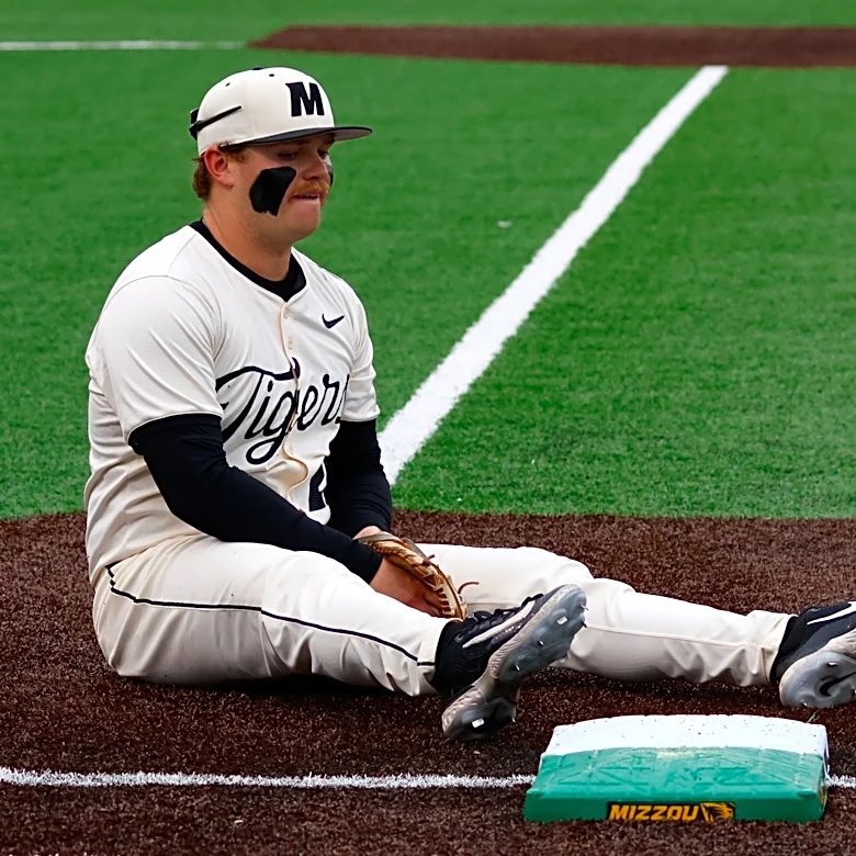 Woita and Ward combine for three homers in Mizzou’s 9-6 loss to Oklahoma