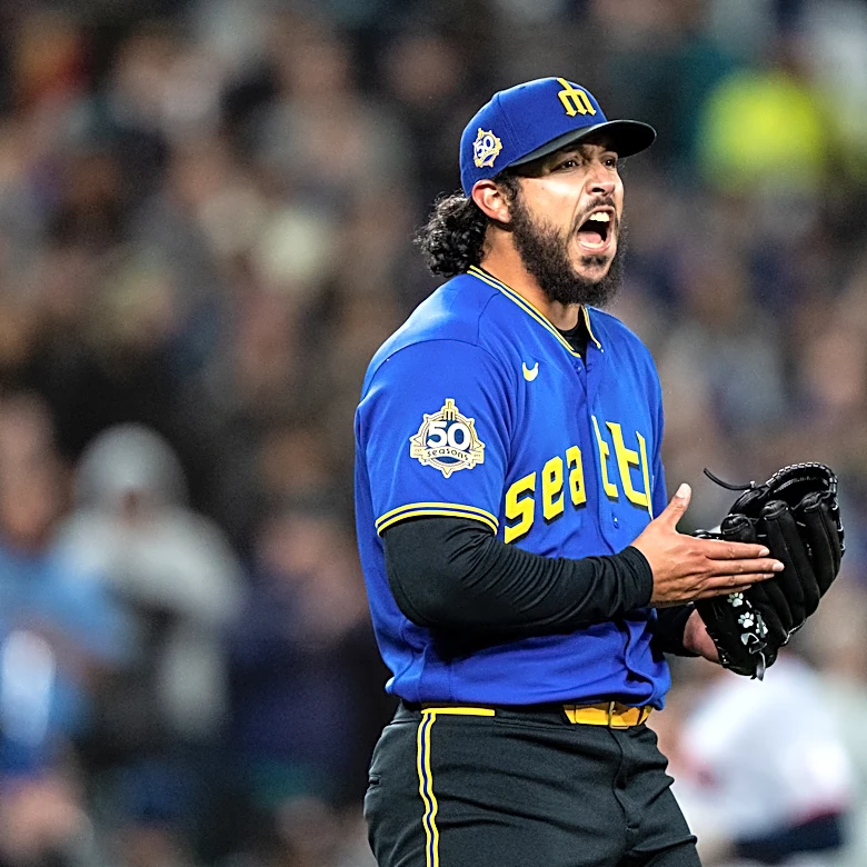 Mariners News: Bryce Miller, Andrés Muñoz, and The San Diego Padres