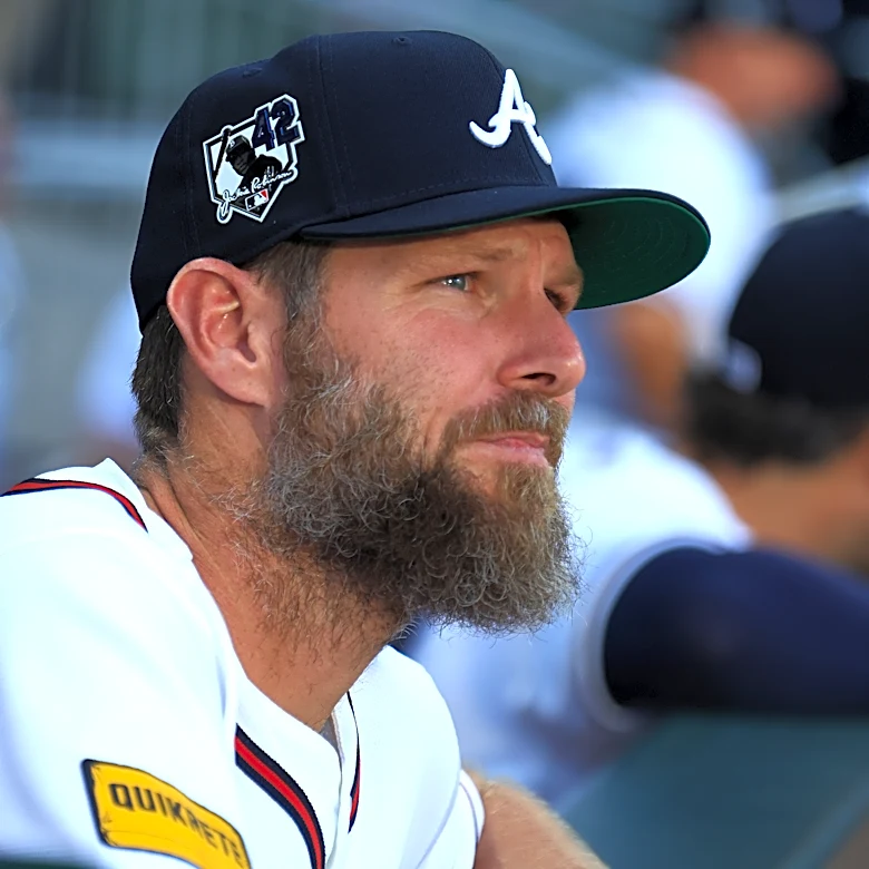 Braves seek series win in Philly in a duel of aces