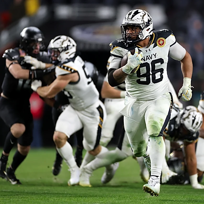 Patriots draft target: DT Landon Robinson scouting report, bio, outlook