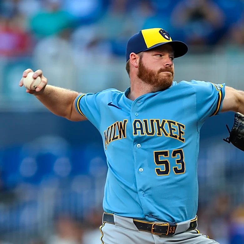 Woodruff, Turang lead Brewers to 5-2 win over Marlins