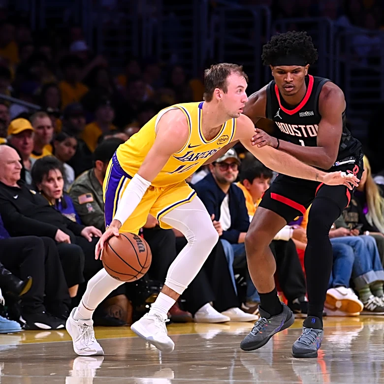 How Luke Kennard exploded for a career night in Game 1