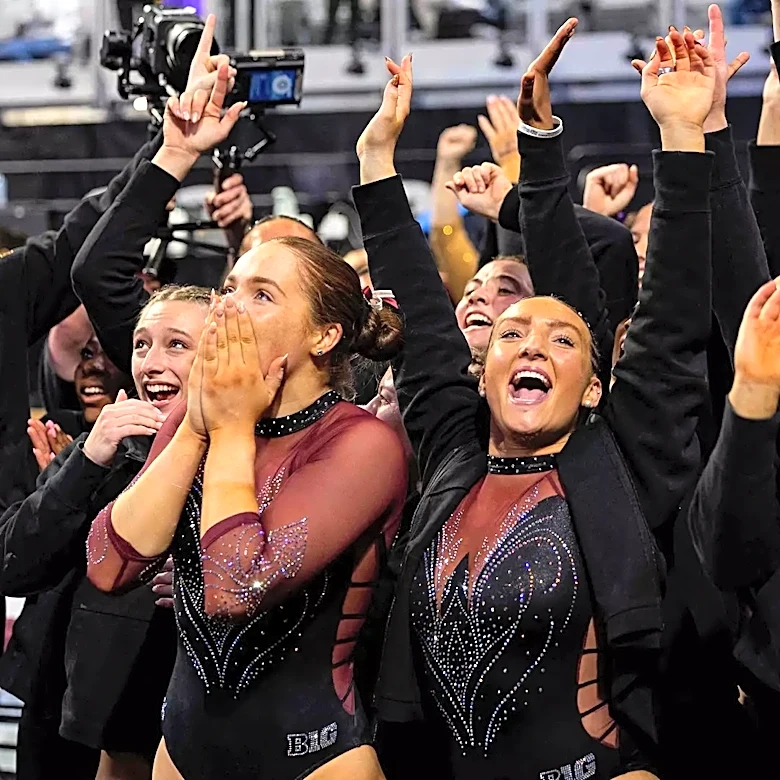 Gopher Gymnasts Finish in Fourth Place at NCAA Nationals