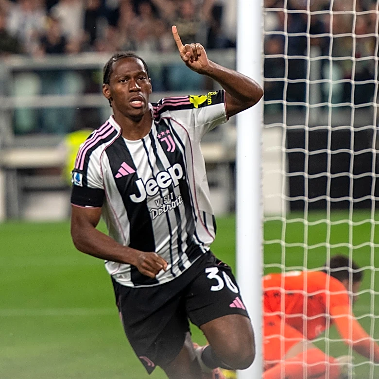 Juventus gain breathing room at the top four with win over Bologna