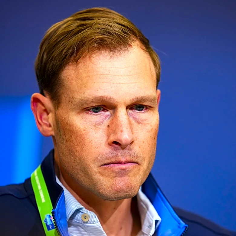 The Bear’s Den, April 20, 2026